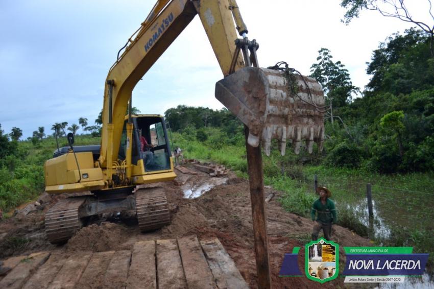 Construção da ponte do travessia no Sararé II