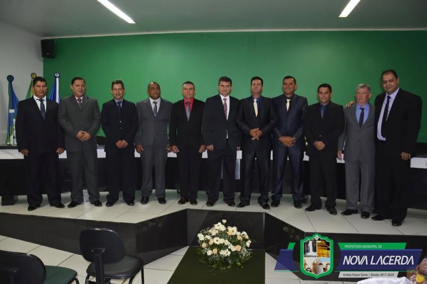 Sessão solene de posse dos vereadores de Nova Lacerda 